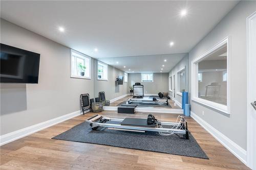 257 Surrey Drive, Oakville, ON - Indoor Photo Showing Gym Room