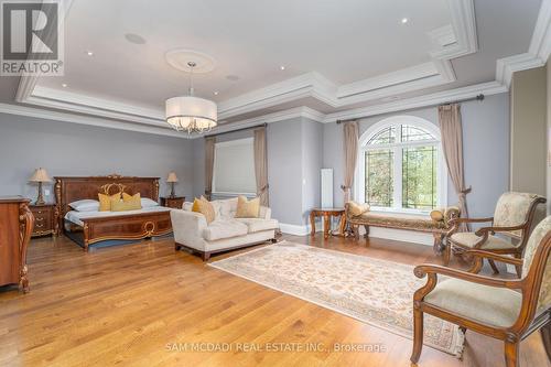 1689 Carolyn Road, Mississauga (East Credit), ON - Indoor Photo Showing Living Room