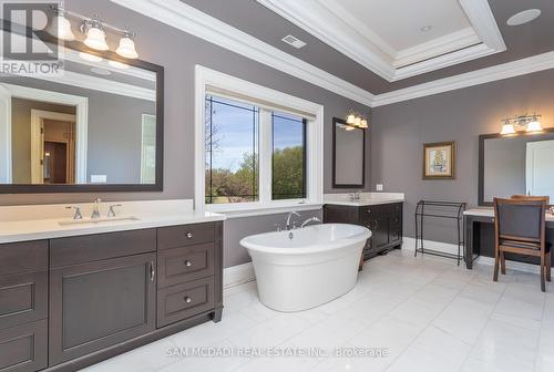 1689 Carolyn Road, Mississauga (East Credit), ON - Indoor Photo Showing Bathroom