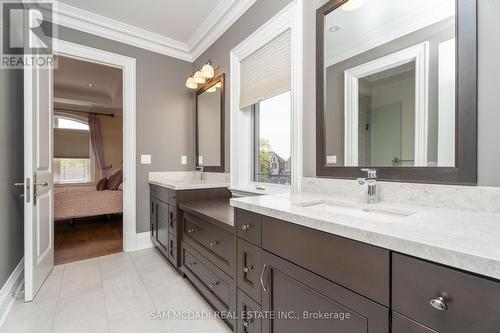 1689 Carolyn Road, Mississauga (East Credit), ON - Indoor Photo Showing Bathroom