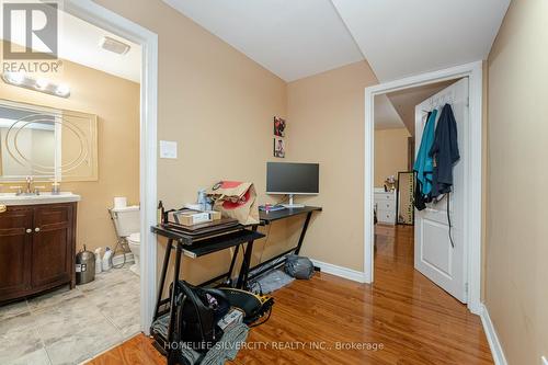 42 Levendale Court, Brampton (Bram East), ON - Indoor