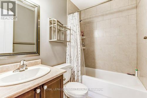 1880 Spruce Hill Road, Pickering (Dunbarton), ON - Indoor Photo Showing Bathroom