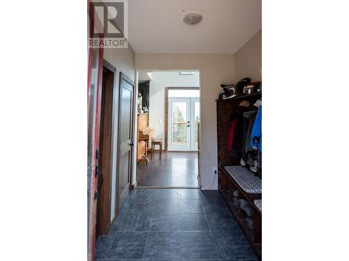 4377 Shuswap Road, Kamloops, BC - Indoor Photo Showing Other Room