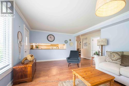 268 Harmony Road, Belleville, ON - Indoor Photo Showing Living Room