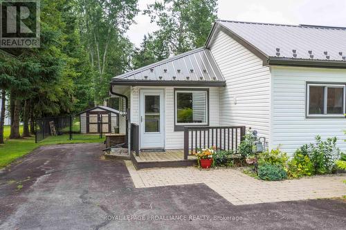 268 Harmony Road, Belleville, ON - Outdoor