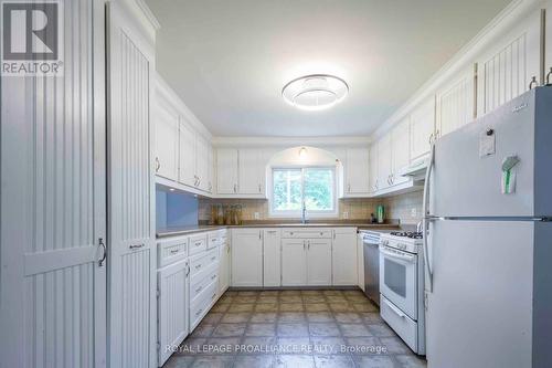 268 Harmony Road, Belleville, ON - Indoor Photo Showing Kitchen