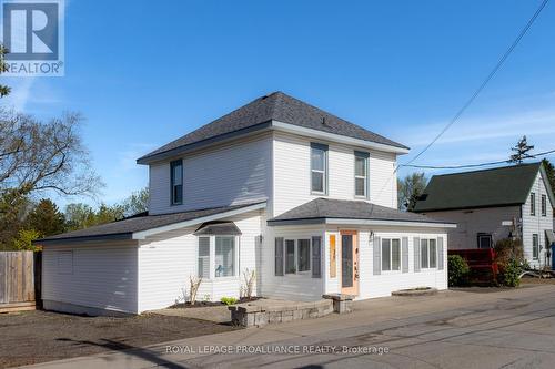 36 Ontario Street, Prince Edward County (Picton), ON - Outdoor