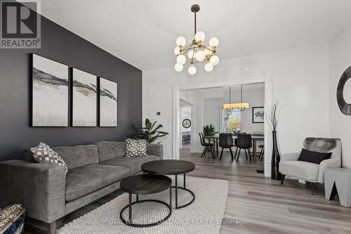 36 Ontario Street, Prince Edward County (Picton), ON - Indoor Photo Showing Living Room