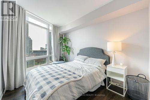 2805 - 361 Front Street W, Toronto (Waterfront Communities), ON - Indoor Photo Showing Bedroom