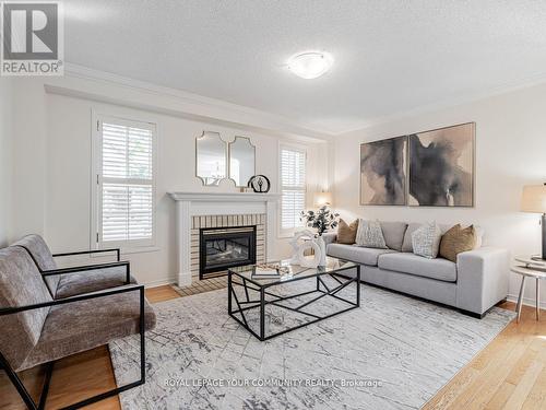 2 Domenica Way, Vaughan (Sonoma Heights), ON - Indoor Photo Showing Living Room With Fireplace