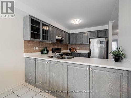 2 Domenica Way, Vaughan (Sonoma Heights), ON - Indoor Photo Showing Kitchen With Double Sink