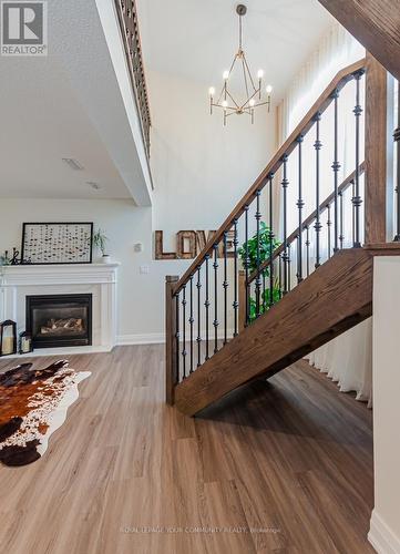 5 Selkirk Crescent, Barrie (Holly), ON - Indoor With Fireplace