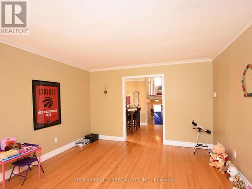 2054 Davebrook Road, Mississauga (Clarkson), ON - Indoor Photo Showing Other Room