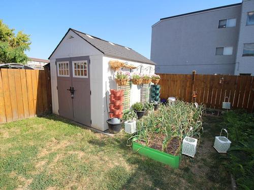 39-1697 Greenfield Ave, Kamloops, BC - Outdoor