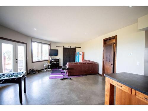 4377 Shuswap Rd, Kamloops, BC - Indoor Photo Showing Other Room