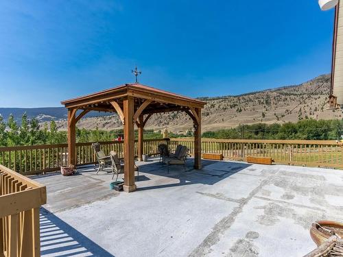 4088 Hills Frontage Rd, Cache Creek, BC - Outdoor