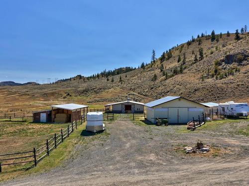 5852 Rodeo Drive, Kamloops, BC - Outdoor