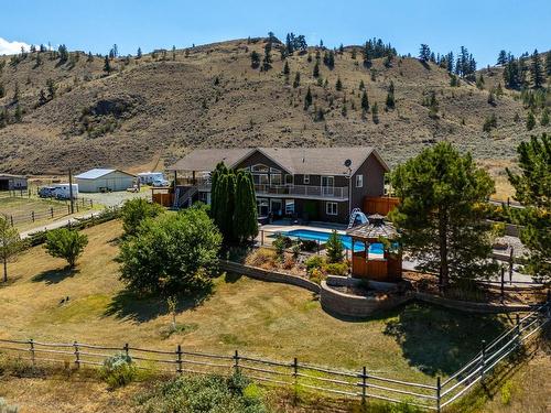 5852 Rodeo Drive, Kamloops, BC - Outdoor