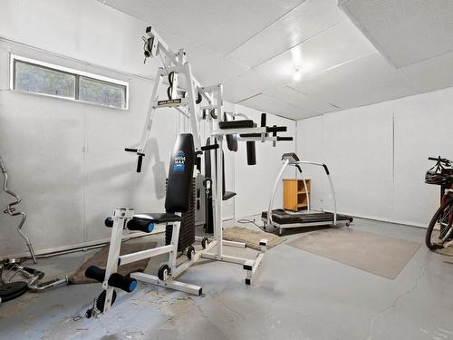 361 Robson Street, Clearwater, BC - Indoor Photo Showing Gym Room