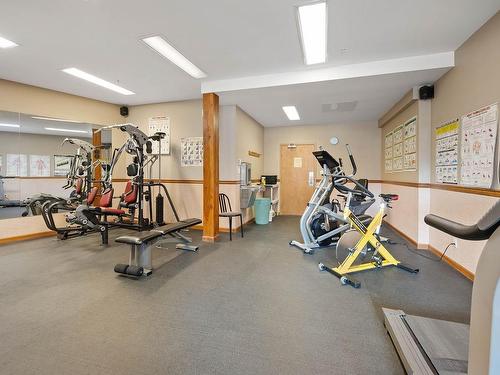 120/122-3220 Village Way, Kamloops, BC - Indoor Photo Showing Gym Room