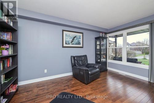 5 Chatsworth Crescent, Hamilton (Waterdown), ON - Indoor