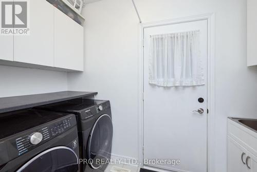 5 Chatsworth Crescent, Hamilton (Waterdown), ON - Indoor Photo Showing Laundry Room