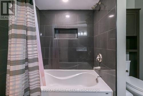 5 Chatsworth Crescent, Hamilton (Waterdown), ON - Indoor Photo Showing Bathroom