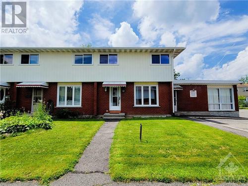 1295 Ledbury Avenue Unit#10, Ottawa, ON - Outdoor With Facade