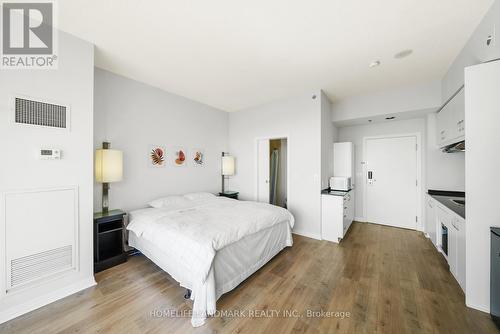 2906 - 1 King Street W, Toronto (Bay Street Corridor), ON - Indoor Photo Showing Bedroom