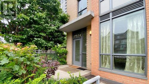 Th14 - 175 Bonis Avenue, Toronto (Tam O'Shanter-Sullivan), ON 