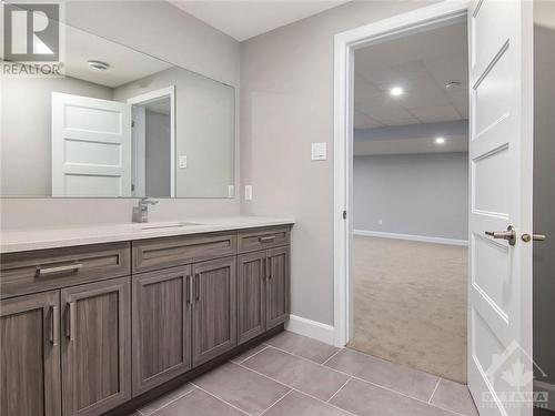 247 Bourdeau Boulevard, Limoges, ON - Indoor Photo Showing Bathroom