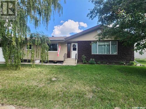 308 Keeler Street, Pangman, SK - Outdoor