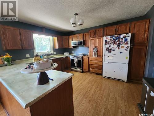 308 Keeler Street, Pangman, SK - Indoor Photo Showing Kitchen