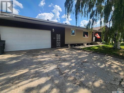 308 Keeler Street, Pangman, SK - Outdoor