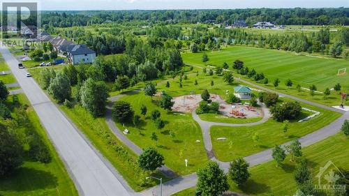 1440 Waters Edge Way, Greely, ON 