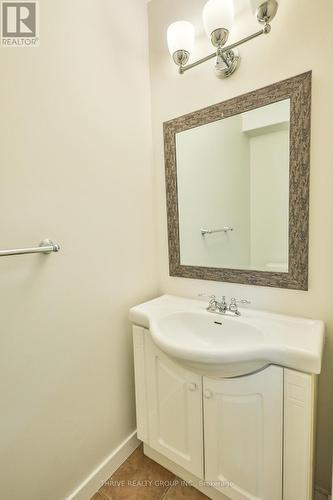 6 - 628 Wharncliffe Road S, London, ON - Indoor Photo Showing Bathroom