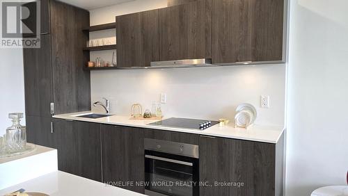 410 - 12 Bonnycastle Street, Toronto (Waterfront Communities), ON - Indoor Photo Showing Kitchen