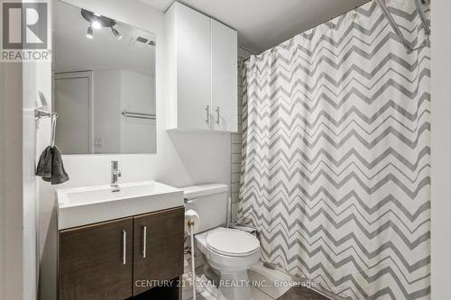 501 - 111 Elizabeth Street N, Toronto (Bay Street Corridor), ON - Indoor Photo Showing Bathroom