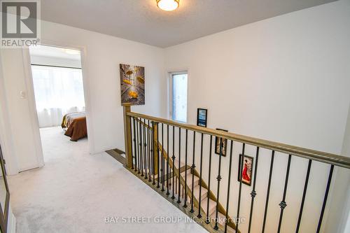 9 Copperhill Heights, Barrie (Painswick South), ON - Indoor Photo Showing Other Room