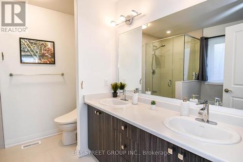 9 Copperhill Heights, Barrie (Painswick South), ON - Indoor Photo Showing Bathroom