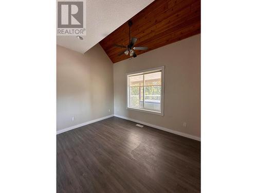 9515 Keithley Road, Vernon, BC - Indoor Photo Showing Other Room