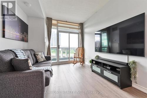 719 - 231 Fort York Boulevard, Toronto (Waterfront Communities), ON - Indoor Photo Showing Living Room