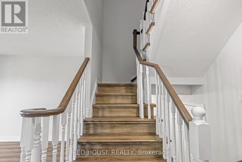 2447 Wooden Hill Circle, Oakville (West Oak Trails), ON - Indoor Photo Showing Other Room