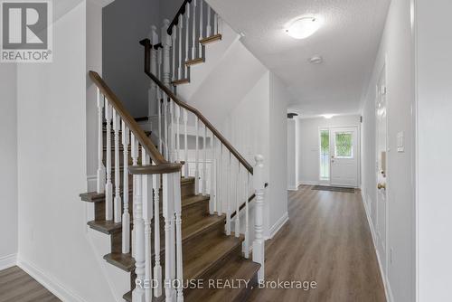 2447 Wooden Hill Circle, Oakville (West Oak Trails), ON - Indoor Photo Showing Other Room