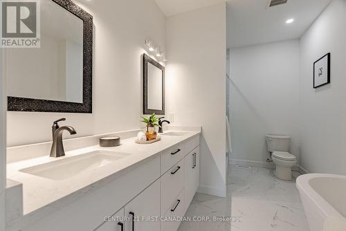 141 Greene Street, South Huron (Exeter), ON - Indoor Photo Showing Bathroom