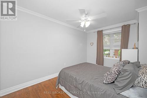 196 Grove Park Drive, Burlington (Lasalle), ON - Indoor Photo Showing Bedroom