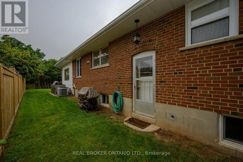 196 Grove Park Drive, Burlington (Lasalle), ON - Outdoor With Exterior