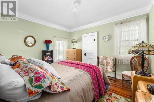 1218 1St Avenue Nw, Moose Jaw, SK - Indoor Photo Showing Bedroom