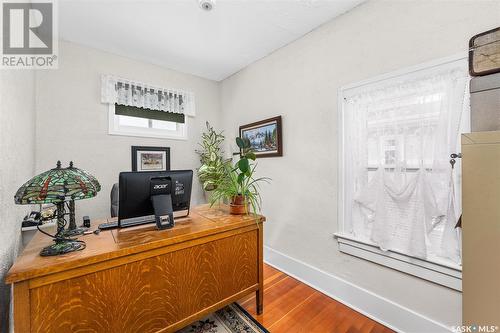 1218 1St Avenue Nw, Moose Jaw, SK - Indoor Photo Showing Office