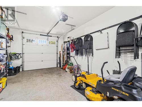 Single Garage - reverse view - 2726 Golf Course Drive, Blind Bay, BC - Indoor Photo Showing Garage